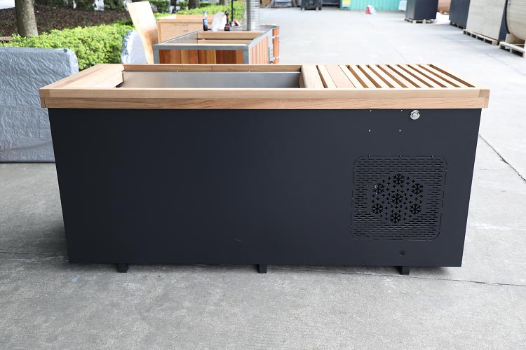 Large Red Cedar Cold Plunge with 304 Stainless Steel